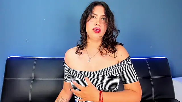 Snapshot of purplay_98 chatting on 11.29.25 purplay 98 online show from 11.29.25