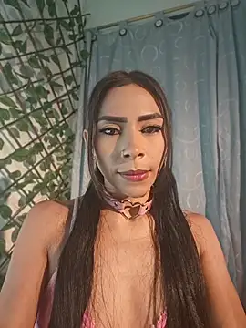 Snapshot of emma-hiill chatting on 03.21.26 emma-hiill online show from 03.21.26