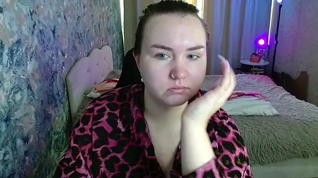 Snapshot of Jenny_Fox chatting on 02.05.26 Jenny Fox online show from 02.05.26