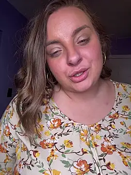 lairarose online show from 10.30.25