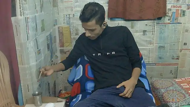 Snapshot of Alex_Suman25 chatting on 12.22.25 Alex Suman25 online show from 12.22.25