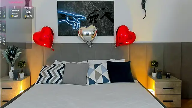 MiaBecky online show from 02.12.25