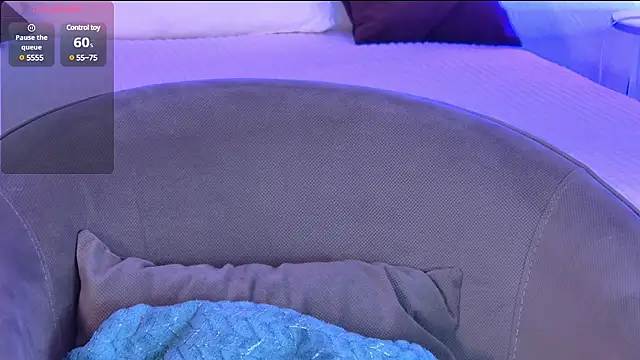 MiaBecky online show from 03.12.25