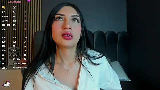 Snapshot of Nicolette_ks_ chatting on 02.19.26 Nicolette ks online show from 02.19.26