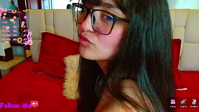 scarlleth  online show from 03.21.25