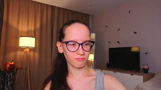 BettyBrowni online show from 11.22.25