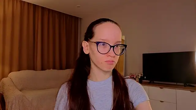 BettyBrowni online show from 04.05.26