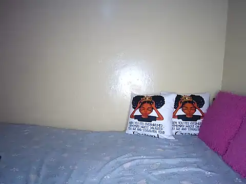 Snapshot of Sparkles_J chatting on 01.22.25 Sparkles J online show from 01.22.25