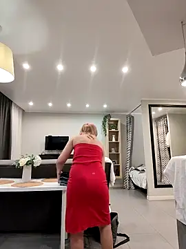 Snapshot of Unforgettable_ket chatting on 12.13.25 Unforgettable ket online show from 12.13.25