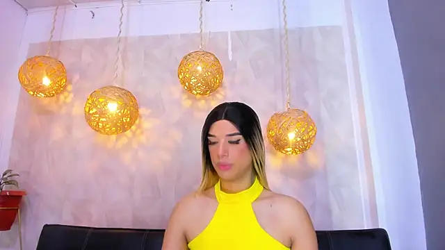 victoria aleia  online show from 01.13.25