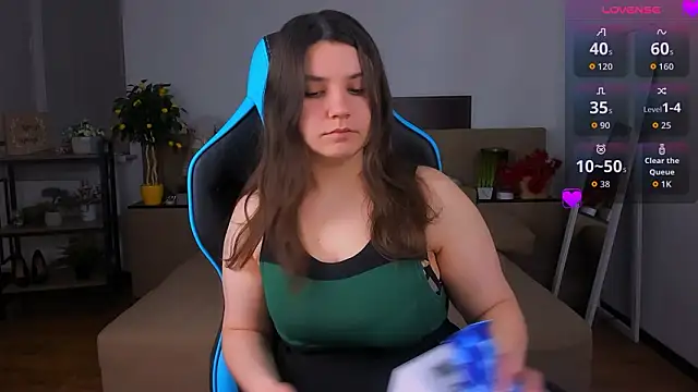 Viola  Shy online show from 02.10.26