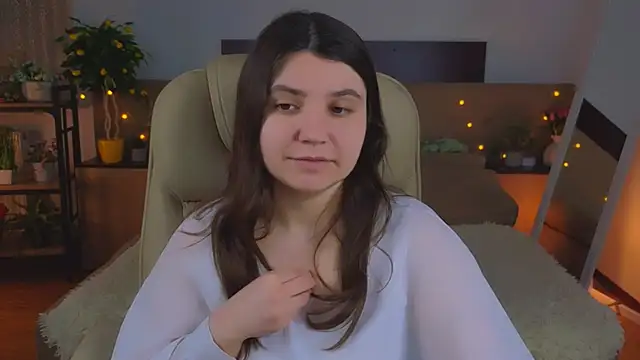Viola  Shy online show from 05.13.26