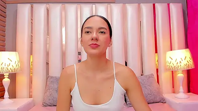 EmmyCruzZ online show from 02.13.26