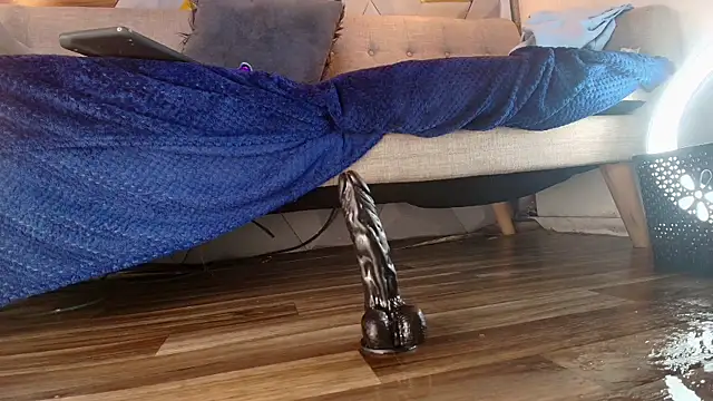 sarah banks1 online show from 03.15.25