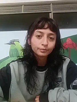 BrisaJones online show from 04.28.26