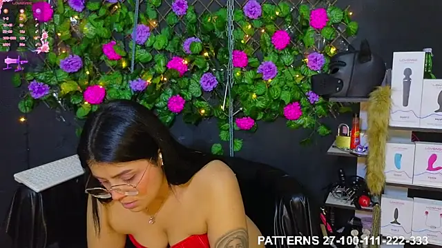 Sweett Mollyy online show from 04.07.26