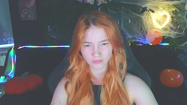 erikabrian online show from 10.28.25