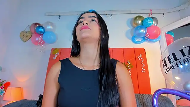 valen rose0 online show from 10.22.25