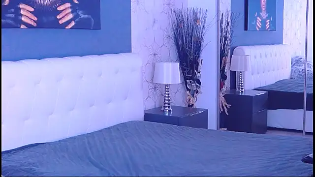 MaryMatiss online show from 03.15.25