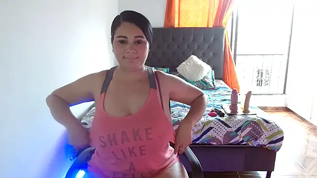 Snapshot of Kerly_Lopez chatting on 05.21.26 Kerly Lopez online show from 05.21.26