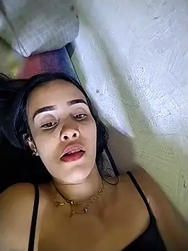 Snapshot of The-quee22 chatting on 11.02.25 The-quee22 online show from 11.02.25