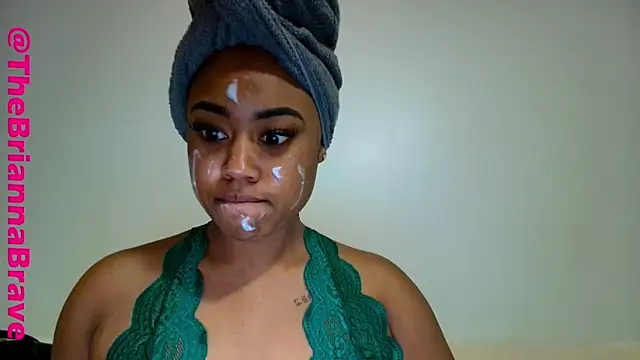 BriannaBrave online show from 12.23.25