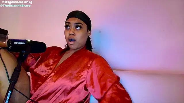 BriannaBrave online show from 03.12.26