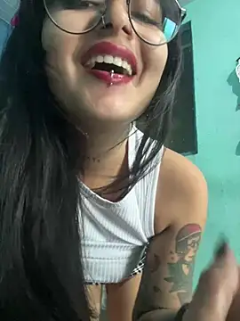 Snapshot of ZTahya chatting on 01.08.25 ZTahya online show from 01.08.25