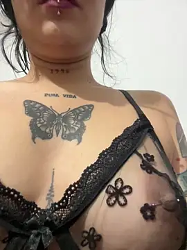 Snapshot of ZTahya chatting on 03.09.25 ZTahya online show from 03.09.25