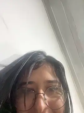 Snapshot of ZTahya chatting on 12.15.25 ZTahya online show from 12.15.25