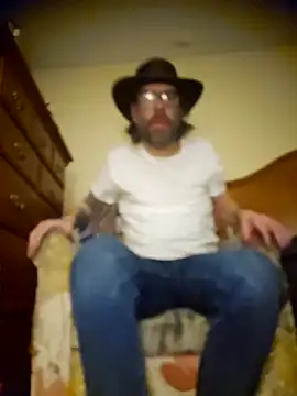 Snapshot of Geaux_Again chatting on 12.15.24 Geaux Again online show from 12.15.24