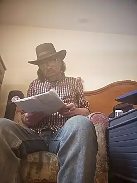 Snapshot of Geaux_Again chatting on 01.11.25 Geaux Again online show from 01.11.25