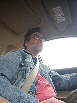 Snapshot of Geaux_Again chatting on 03.15.25 Geaux Again online show from 03.15.25