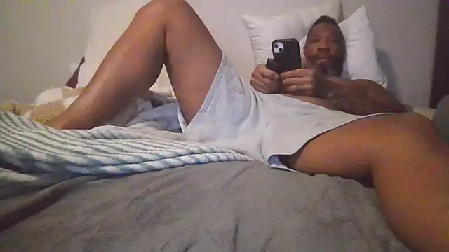 Snapshot of 3prettyboy3 chatting on 02.19.26 3prettyboy3 online show from 02.19.26