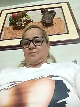 natally ross21 online show from 12.10.24