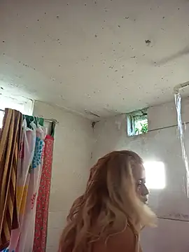 natally ross21 online show from 10.04.25