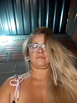 natally ross21 online show from 10.05.25