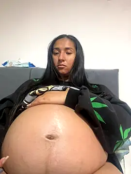 Snapshot of luna_asss chatting on 11.11.25 luna asss online show from 11.11.25