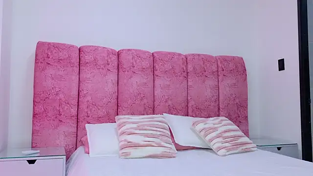 kendal rossi online show from 12.22.25