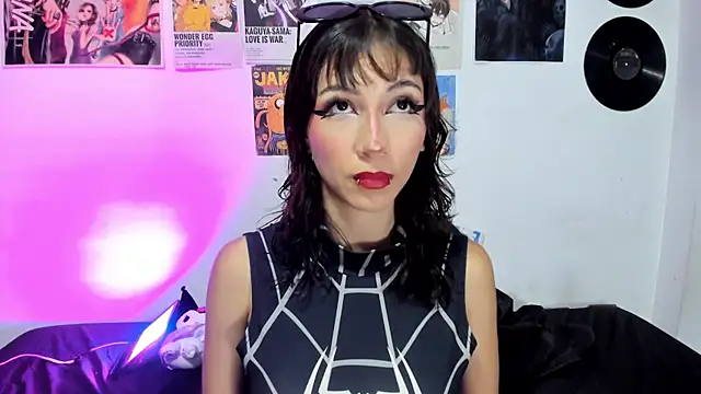 Naomi-Haruno online show from 10.08.25