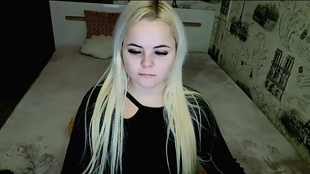 Snapshot of lovely-eyes chatting on 01.17.26 lovely-eyes online show from 01.17.26