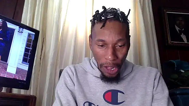 KingDerRico online show from 11.10.25