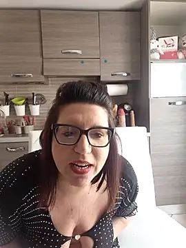 Snapshot of carolyne2023 chatting on 03.15.26 carolyne2023 online show from 03.15.26