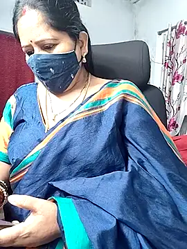 Snapshot of Rani_Darling_99 chatting on 06.11.26 Rani Darling 99 online show from 06.11.26