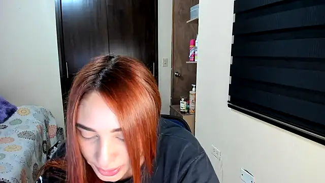 Amy Walker online show from 10.09.25