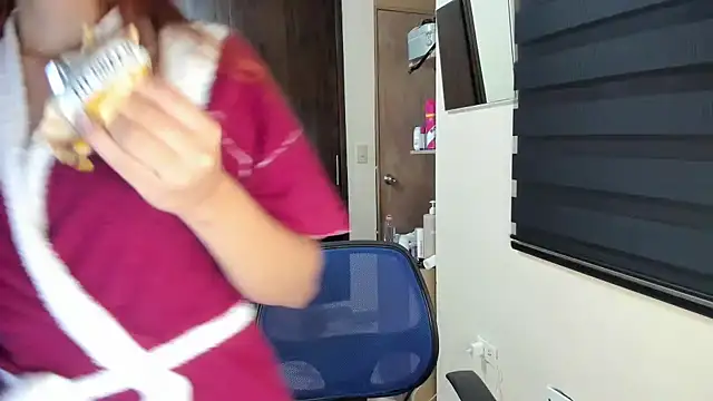 Amy Walker online show from 01.16.26