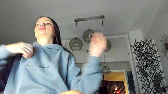 IreneVON online show from 11.25.25