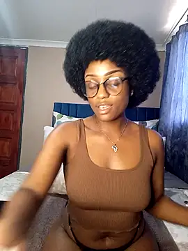 Queen-Chocolate online show from 01.25.25