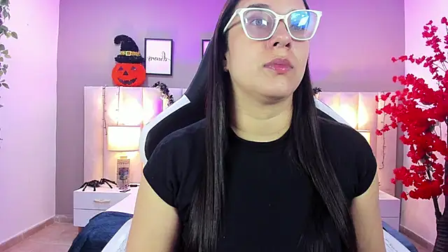 sara parker069 online show from 11.04.25