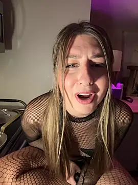 sophielove888 online show from 10.25.25